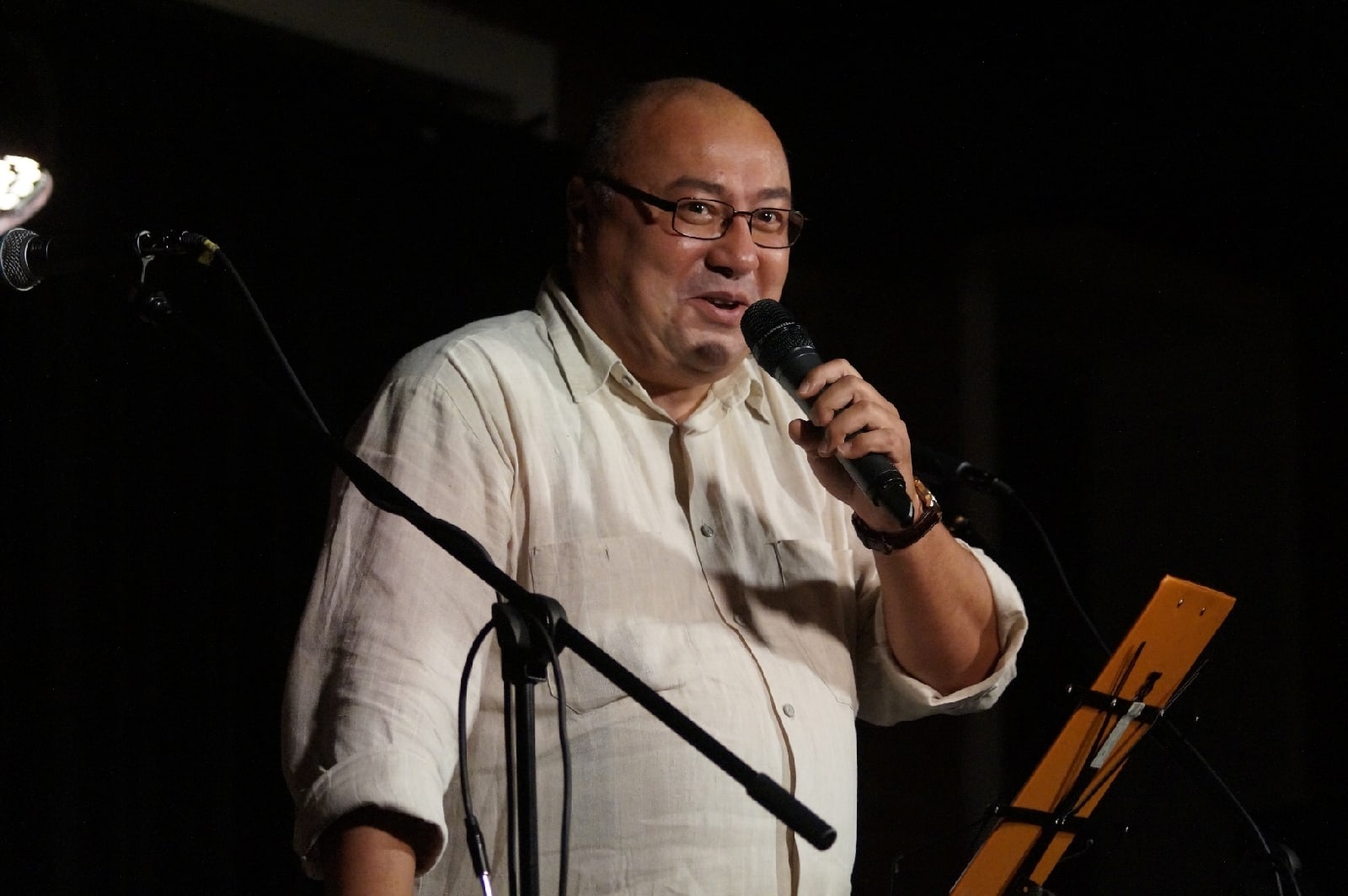 Пока земля ещё вертится