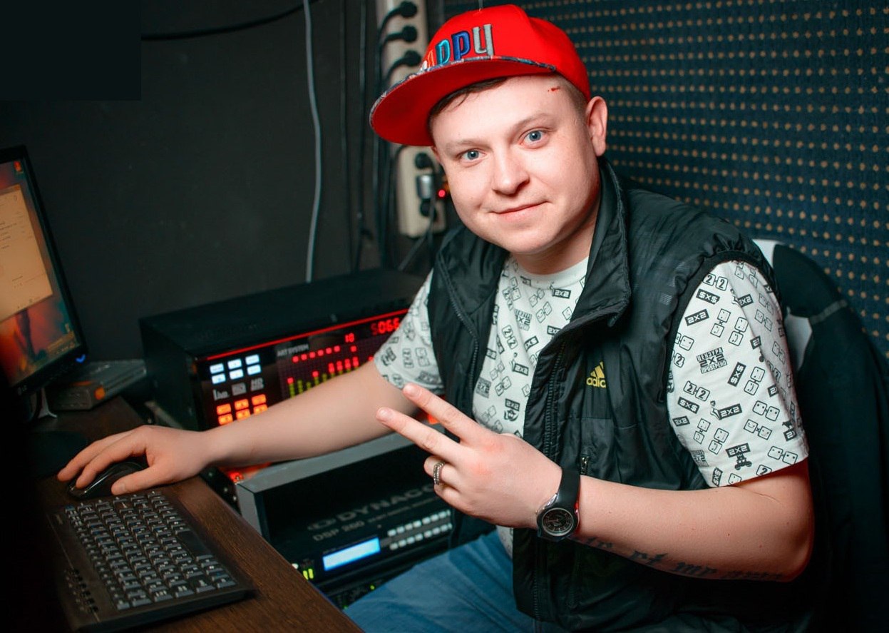 Дмитрий Стелин