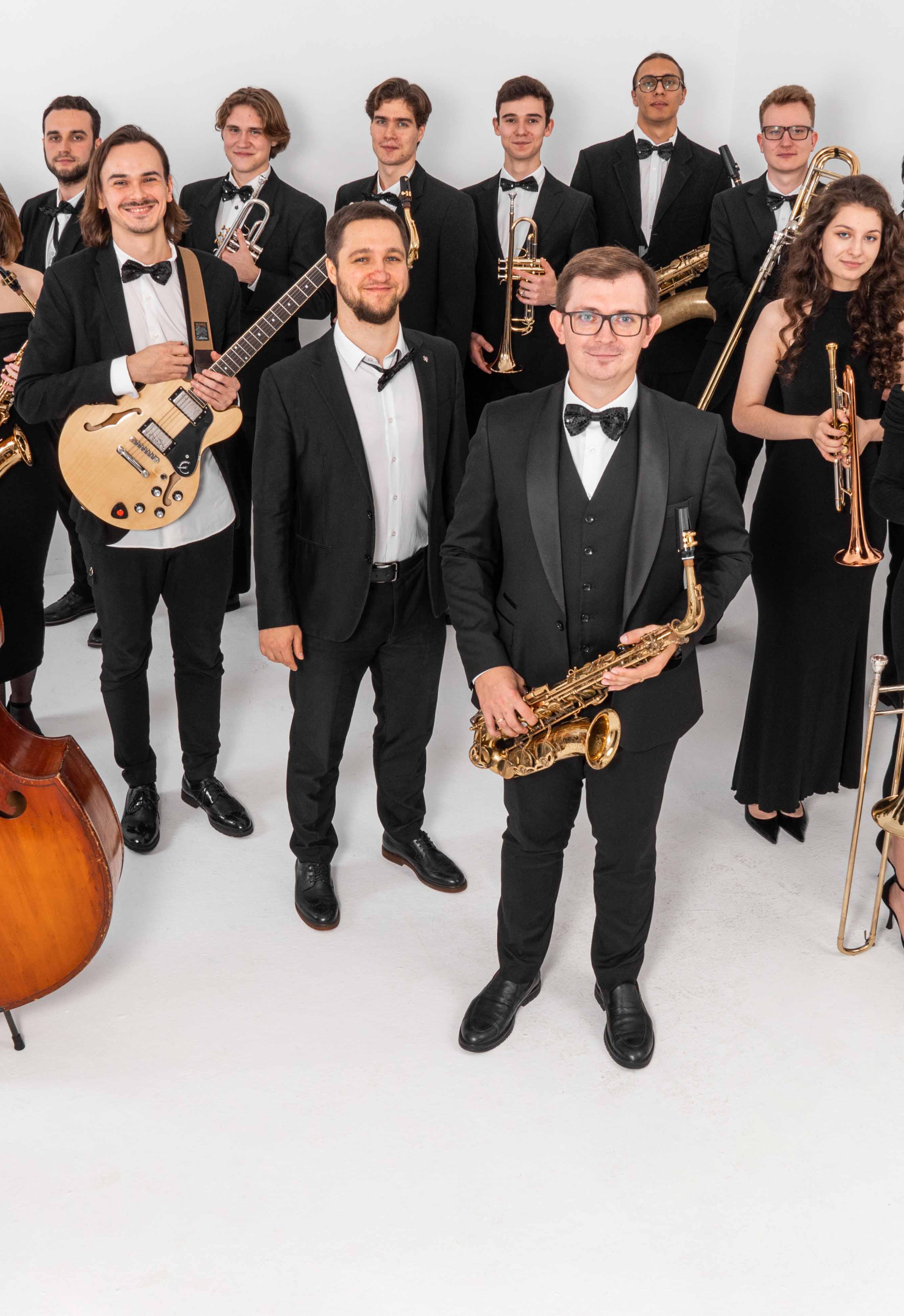Denis Melnikov Jazz Orchestra feat. Anton Chekurov