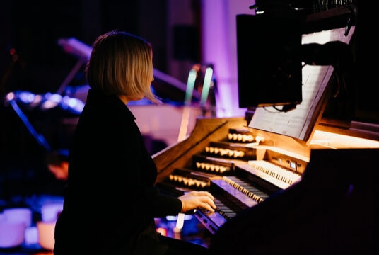 Концерт для трех органов при свечах «От Баха до «Linkin Park»