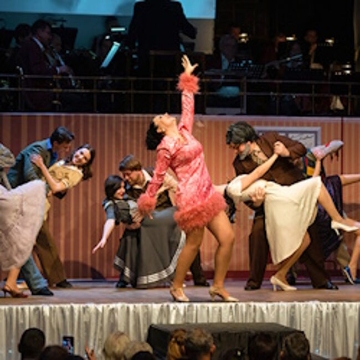 А у нас во дворе