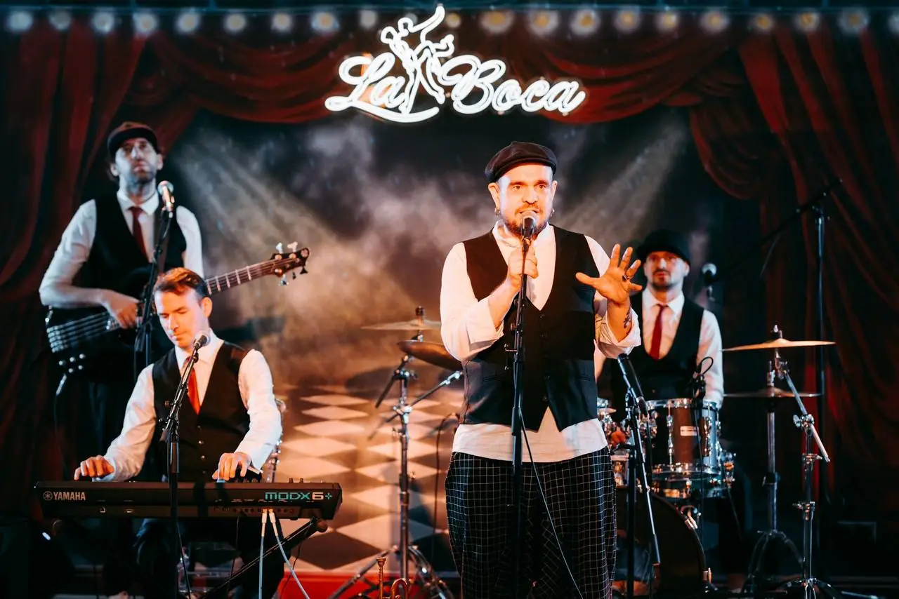 Вова Чё Морале & Sweet Hot Jazz Band