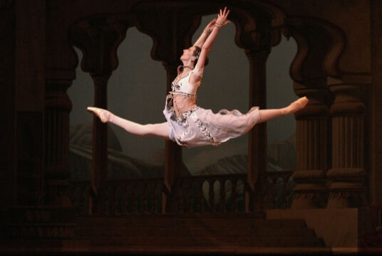 Гала-концерт звёзд балета «Всё начинается с любви!»