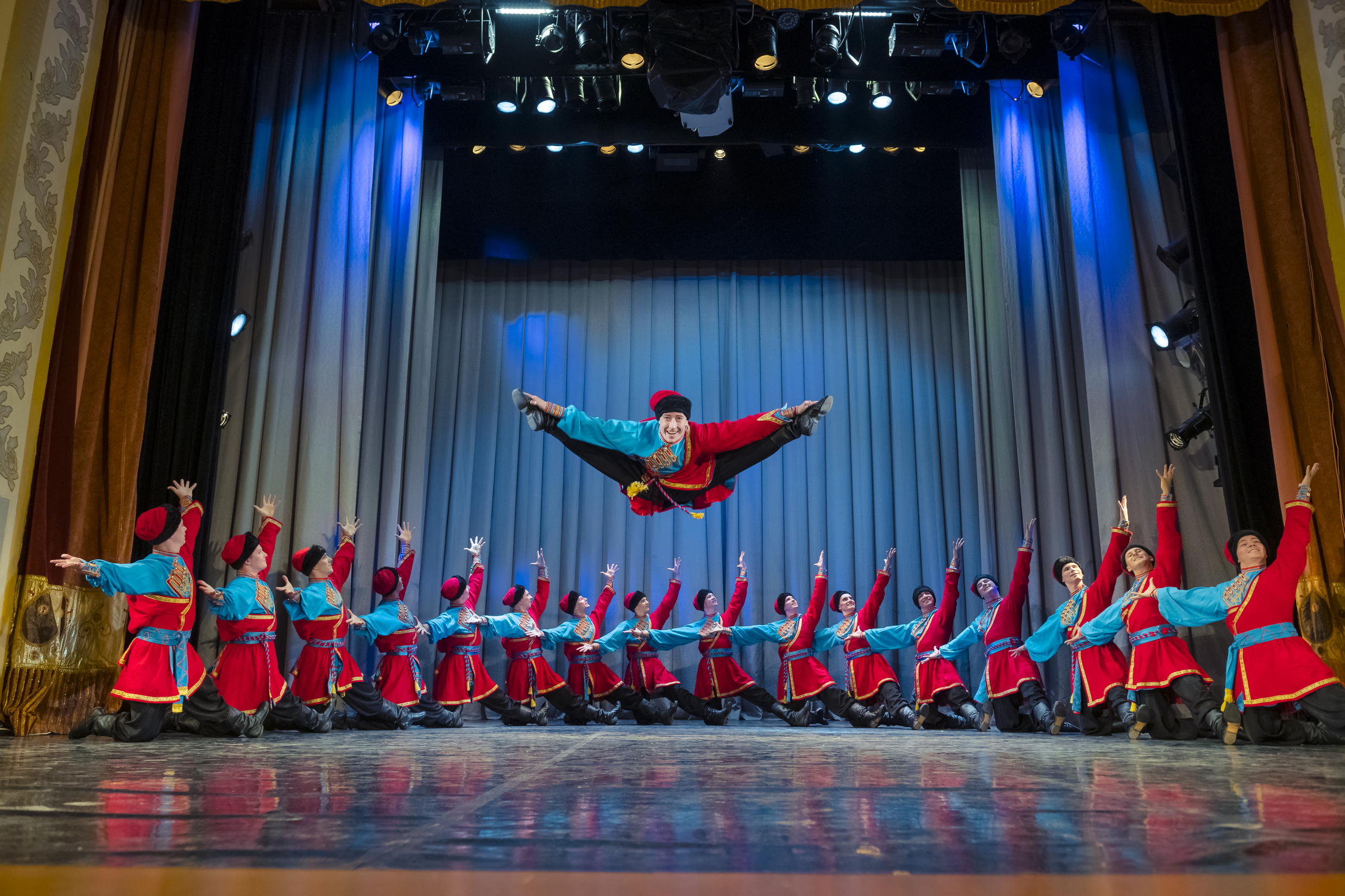 Героям-защитникам посвящается