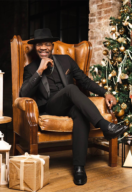 Рождество в Нью-Йорке. Мировые хиты и звёзды Бродвея в исполнении Арсена Мукенди на Теплой Крыше