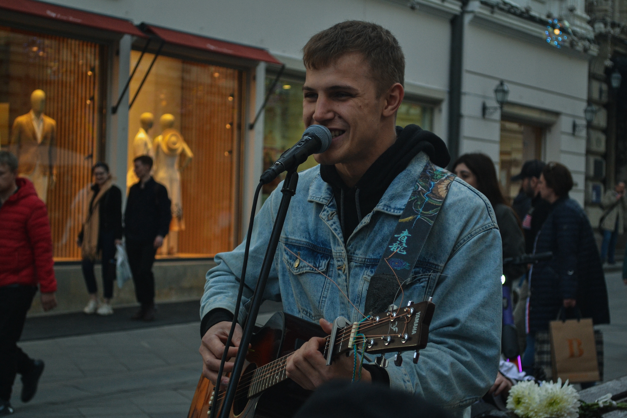 Коля Комаров