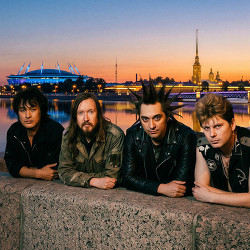 Цой, Горшок, Егор и Хой на Неве!