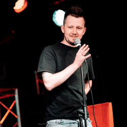 Открытый микрофон