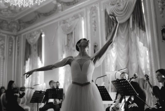 Балет при свечах Pas de deux