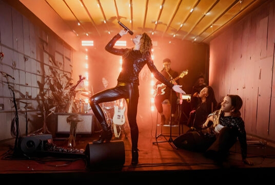 Darïya & Friends. Acoustic Rock, Soul & Blues