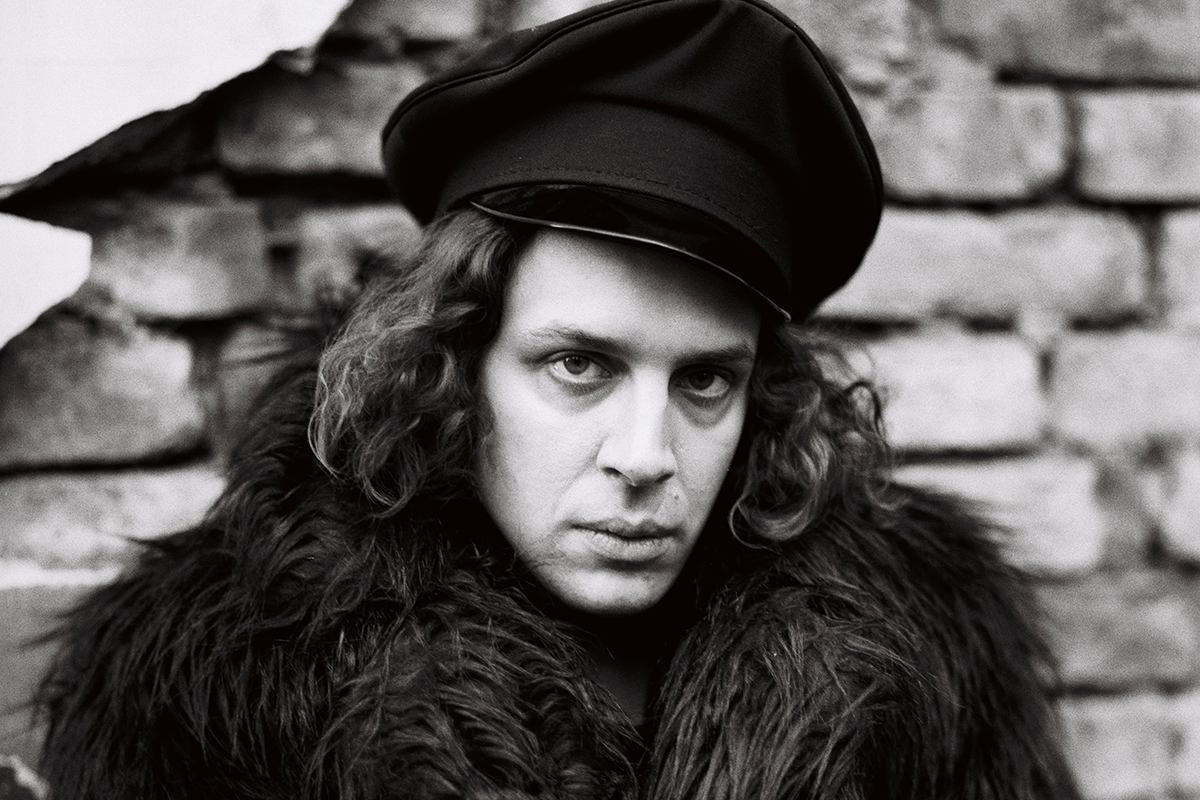 Бомба-Октябрь