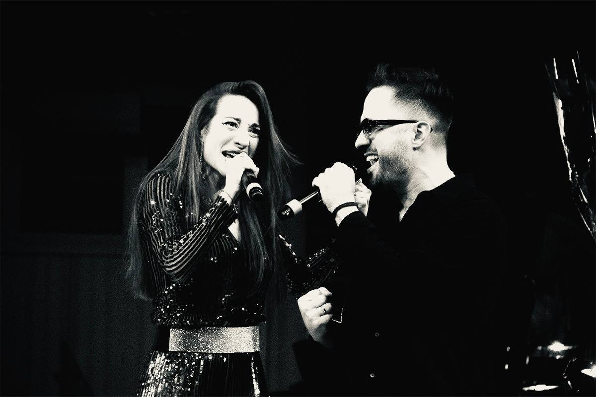 Кларисса Вики, Аскер Бербеков. Стинг, Мадонна хиты