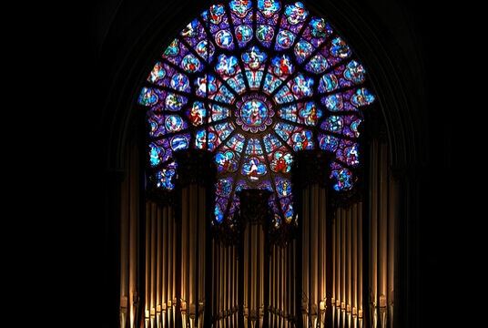 Ночь в соборе «Notre Dame de Paris. Le concert