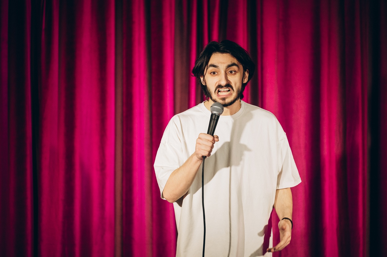 Stand up spot ekb ул вайнера 10. Stendap spot екатеринбург. standup spot, екатеринбург зал.