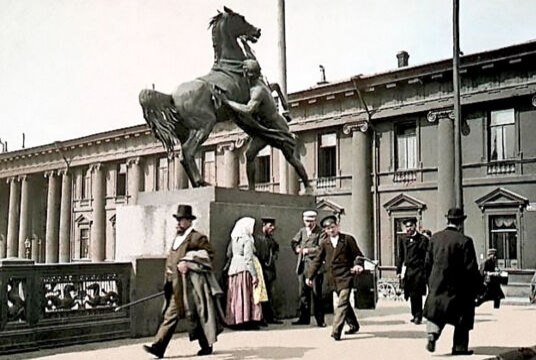 Салоны с историей. Нувеллистъ №11 — Удивительные истории Невского проспекта