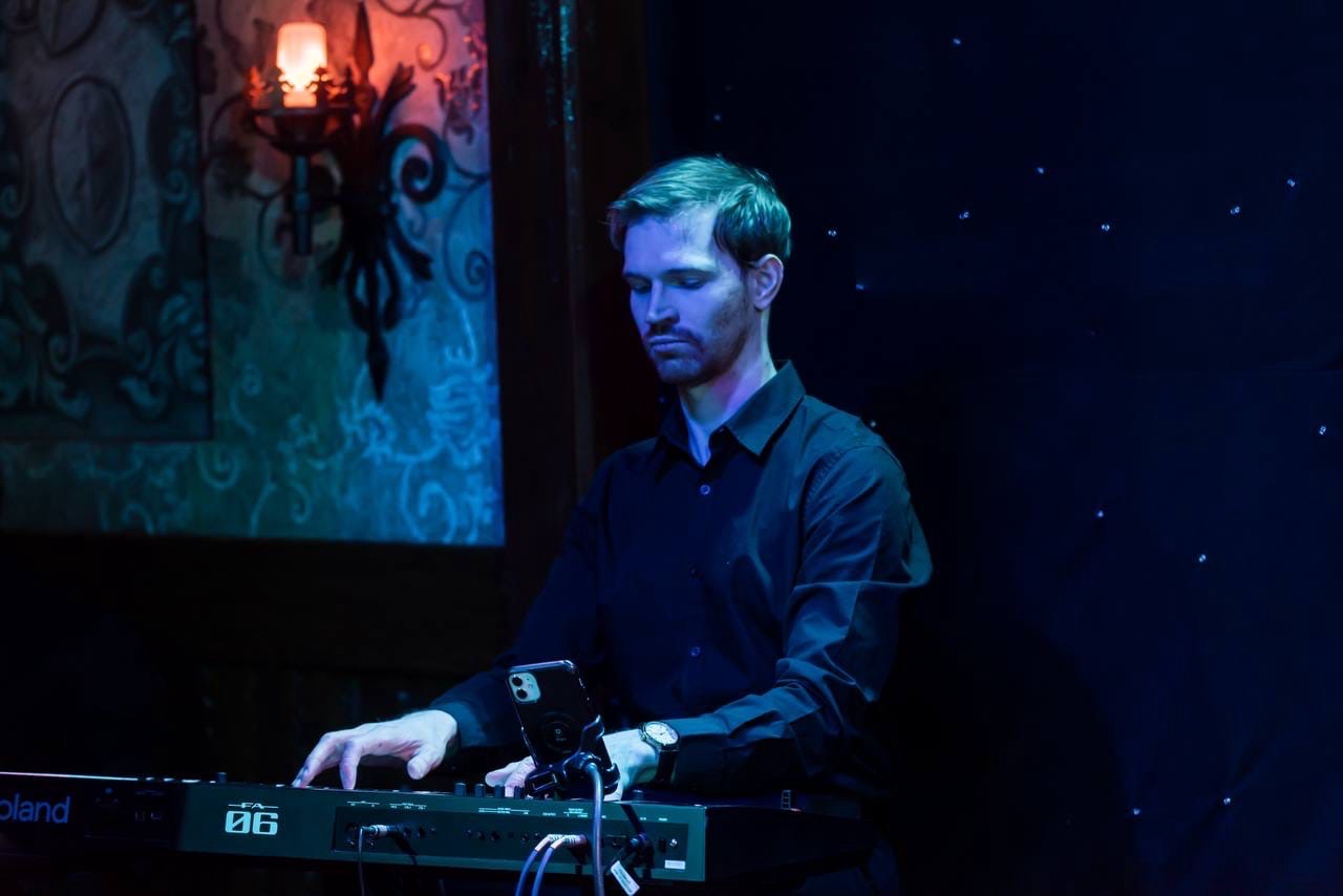 Lev Piano. Классика VS Неоклассика