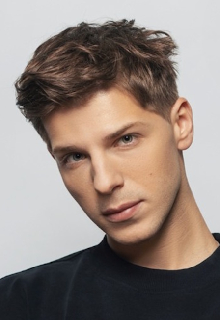 Александр Эгромжан с программой "Монолог".