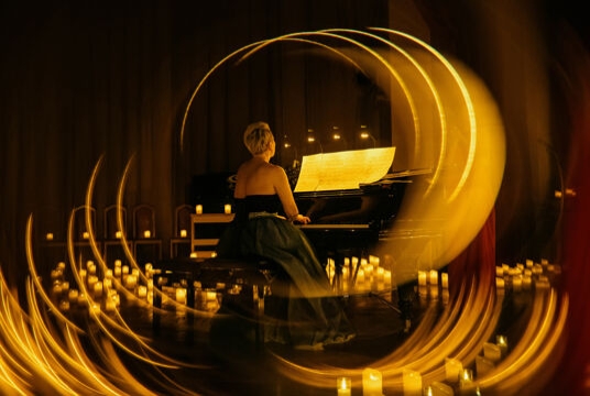 Поэзия при свечах