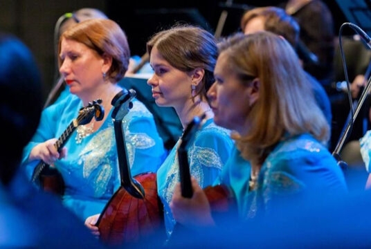Двенадцать месяцев. Версия Снегурочки