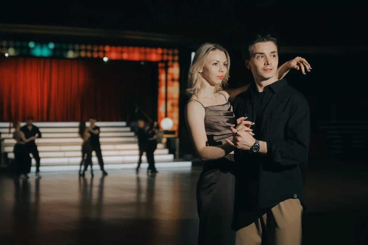 Gold Bachata