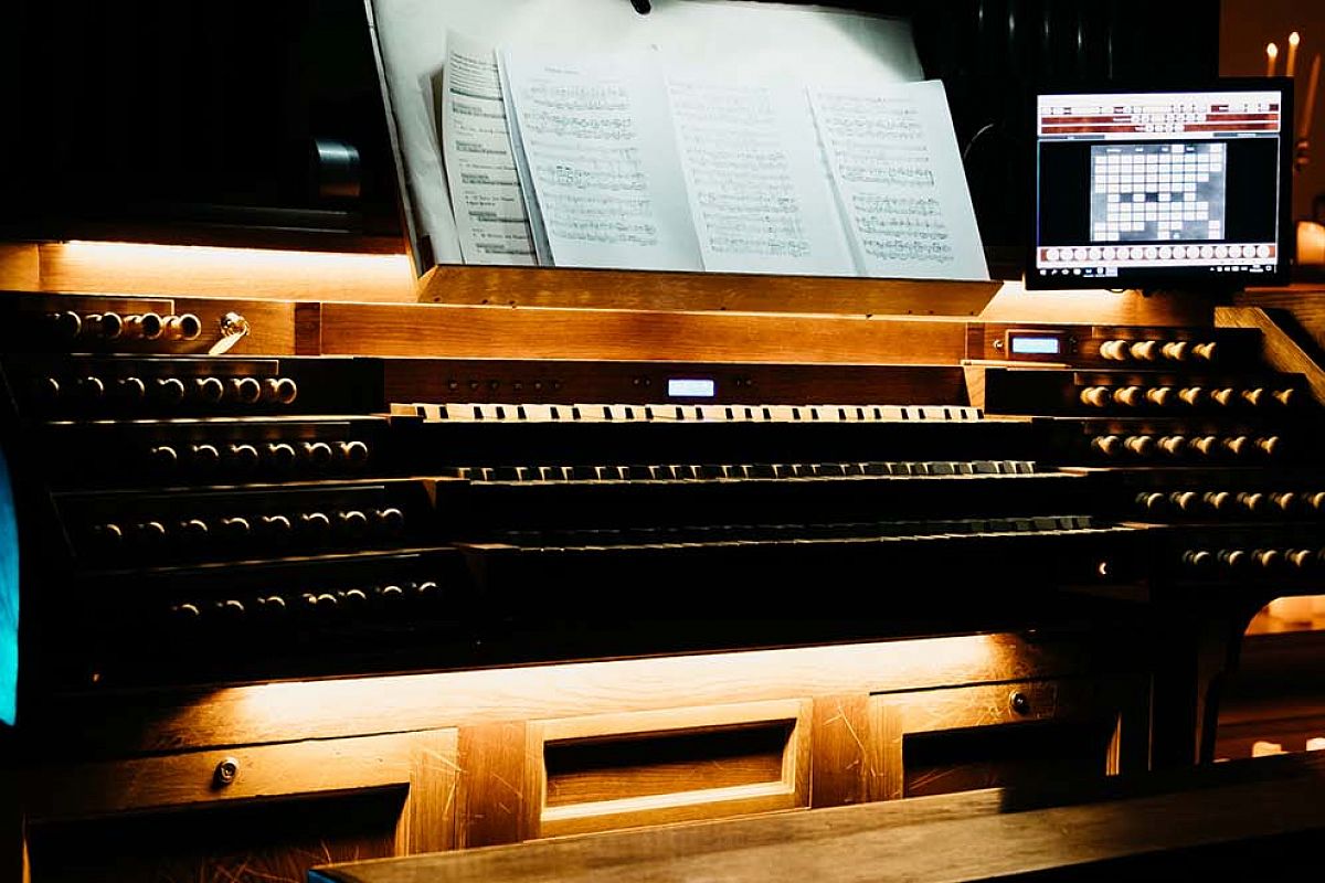 Концерт при свечах. Вселенная Ханса Циммера. Universe. Армянский дудук, орган, рояль