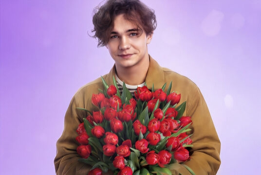 Спецпоказ фильма «Тюльпаны» и онлайн встреча со Славой Копейкиным!