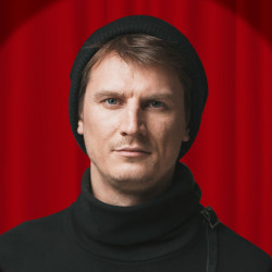 Антон Борисов