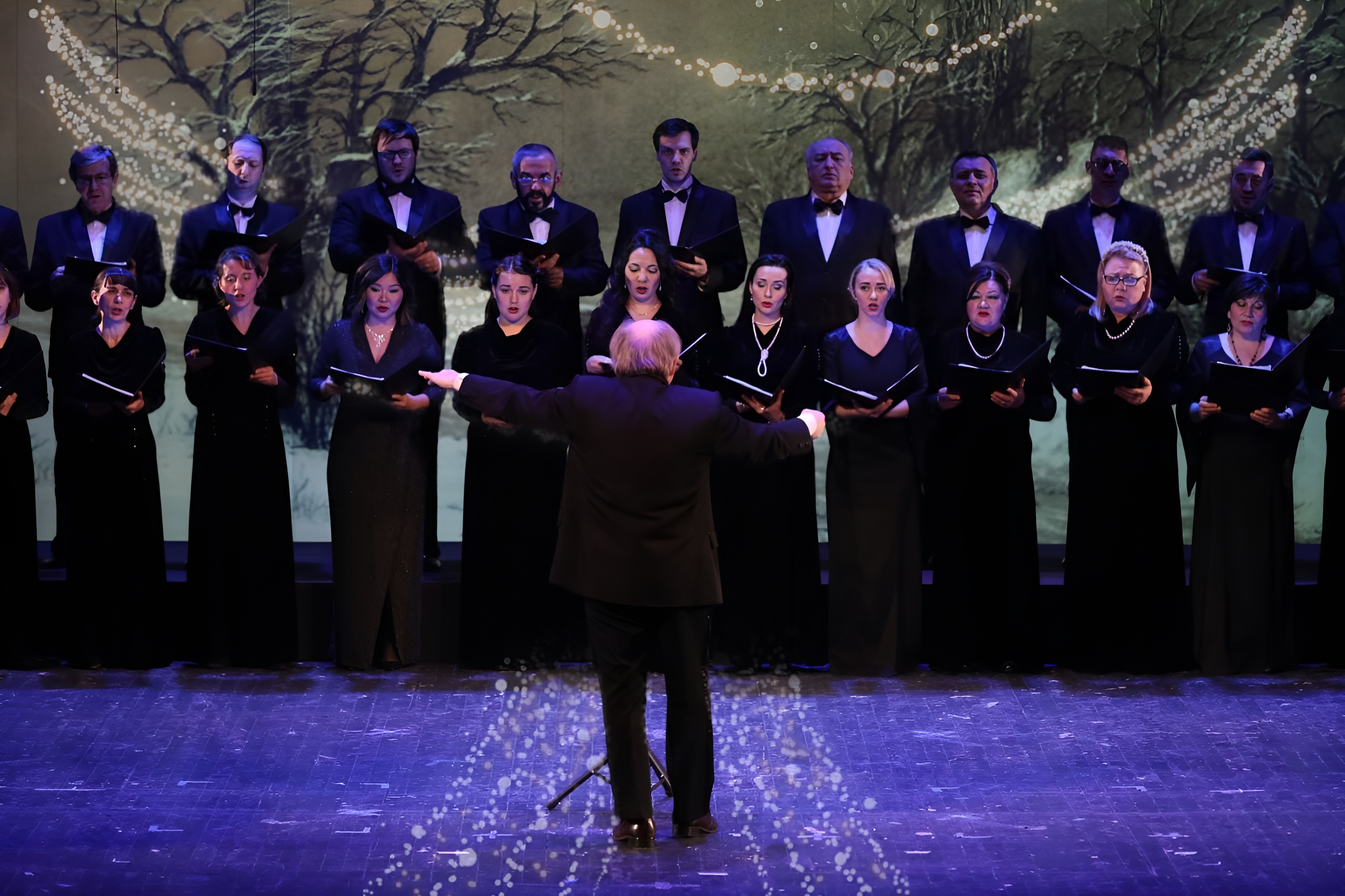 Служить России