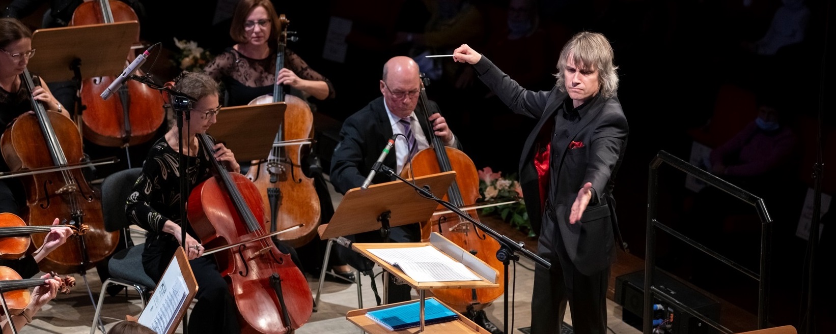 Симфонический оркестр. Весна звучит