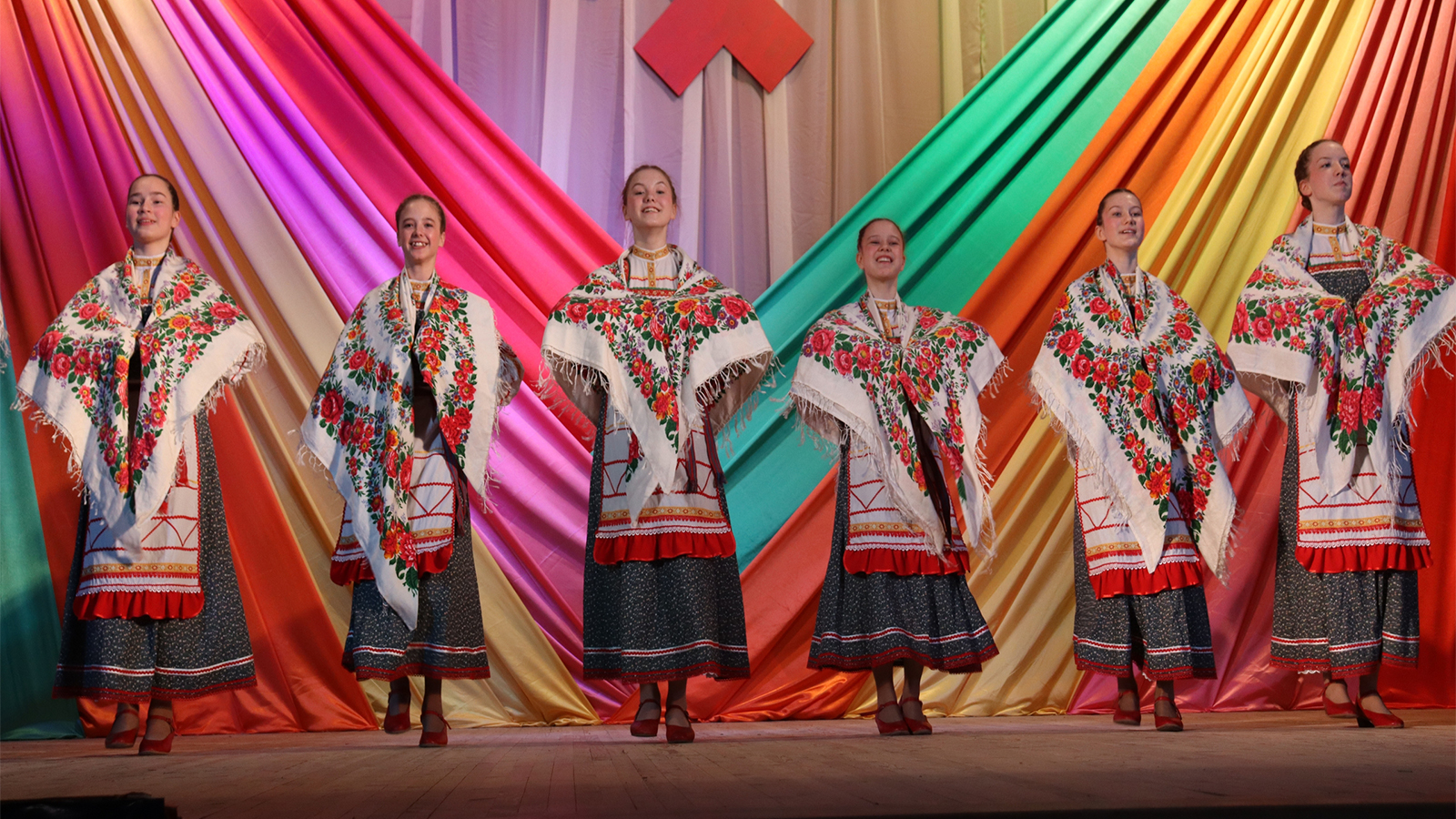 Межнациональный фестиваль детского творчества «Ромашка»