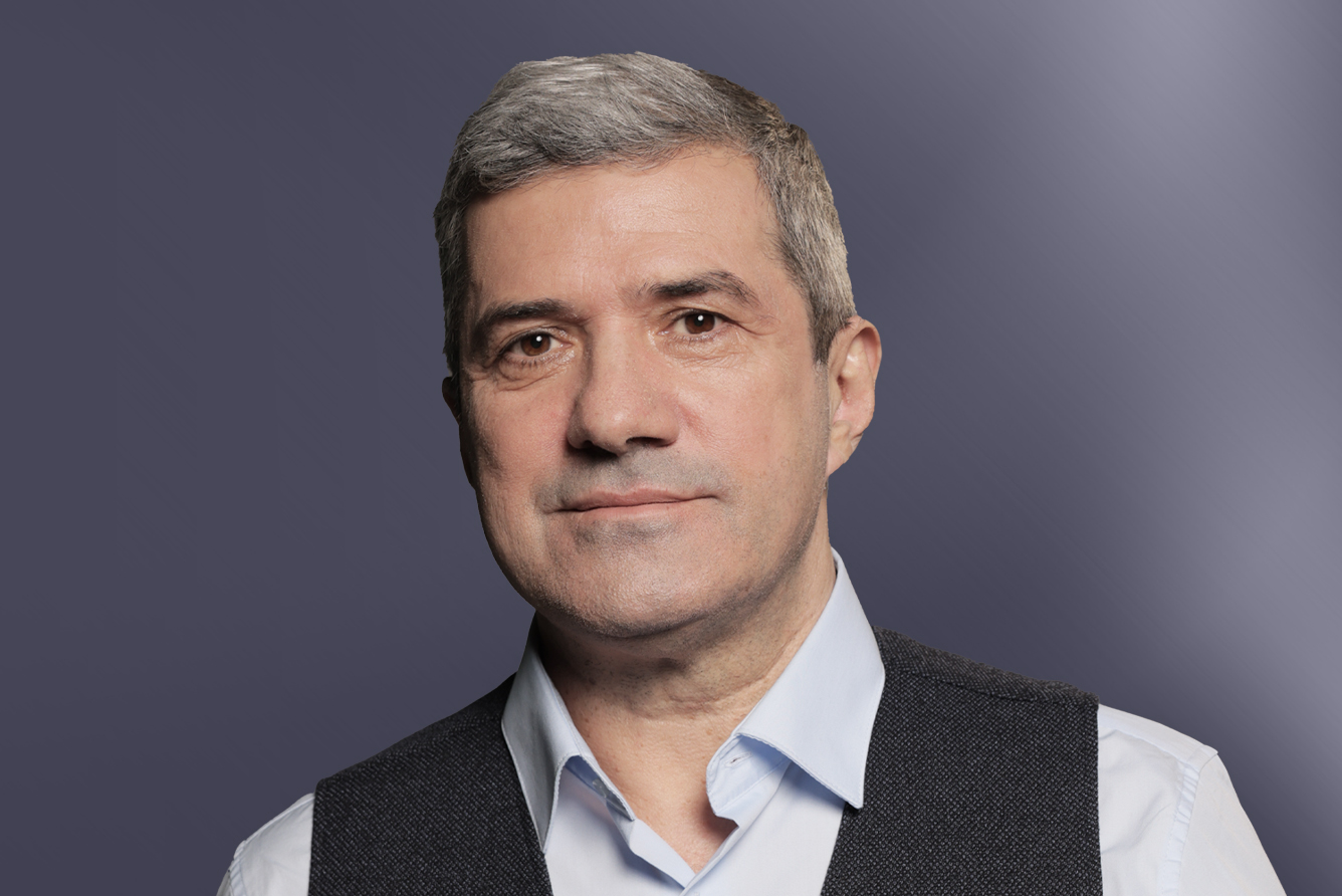 Михаил Шахназаров