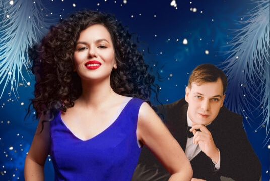 Звенит январская вьюга