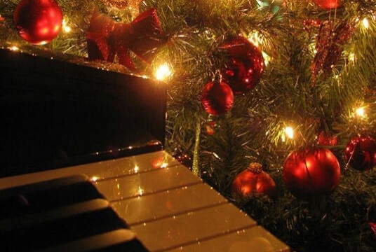 Новогодний фестиваль