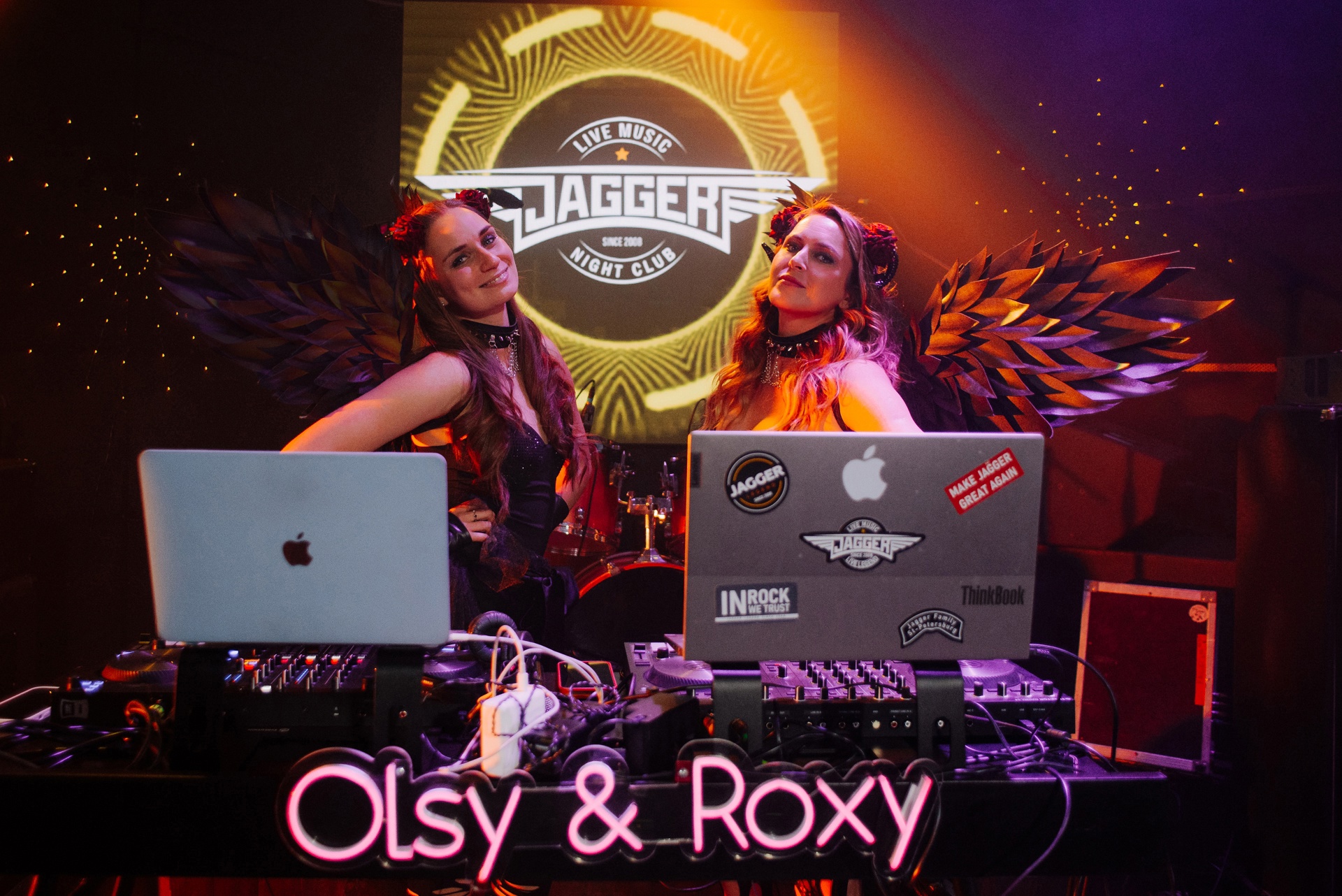 Ночь. Jagger. Танцы С Djs Olsy & Roxy