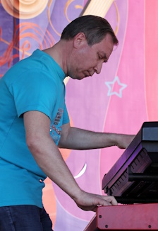 Владимир Иванов и группа «Ornithology»