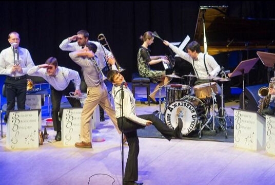 Концерт БДО Петра Востокова: джаз-сюита «Щелкунчик»