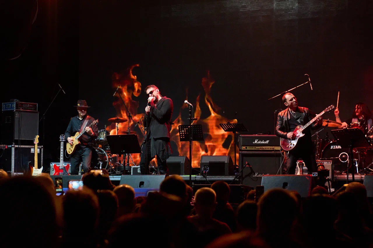 Time Arrow: Вечер Eagles и Led Zeppelin