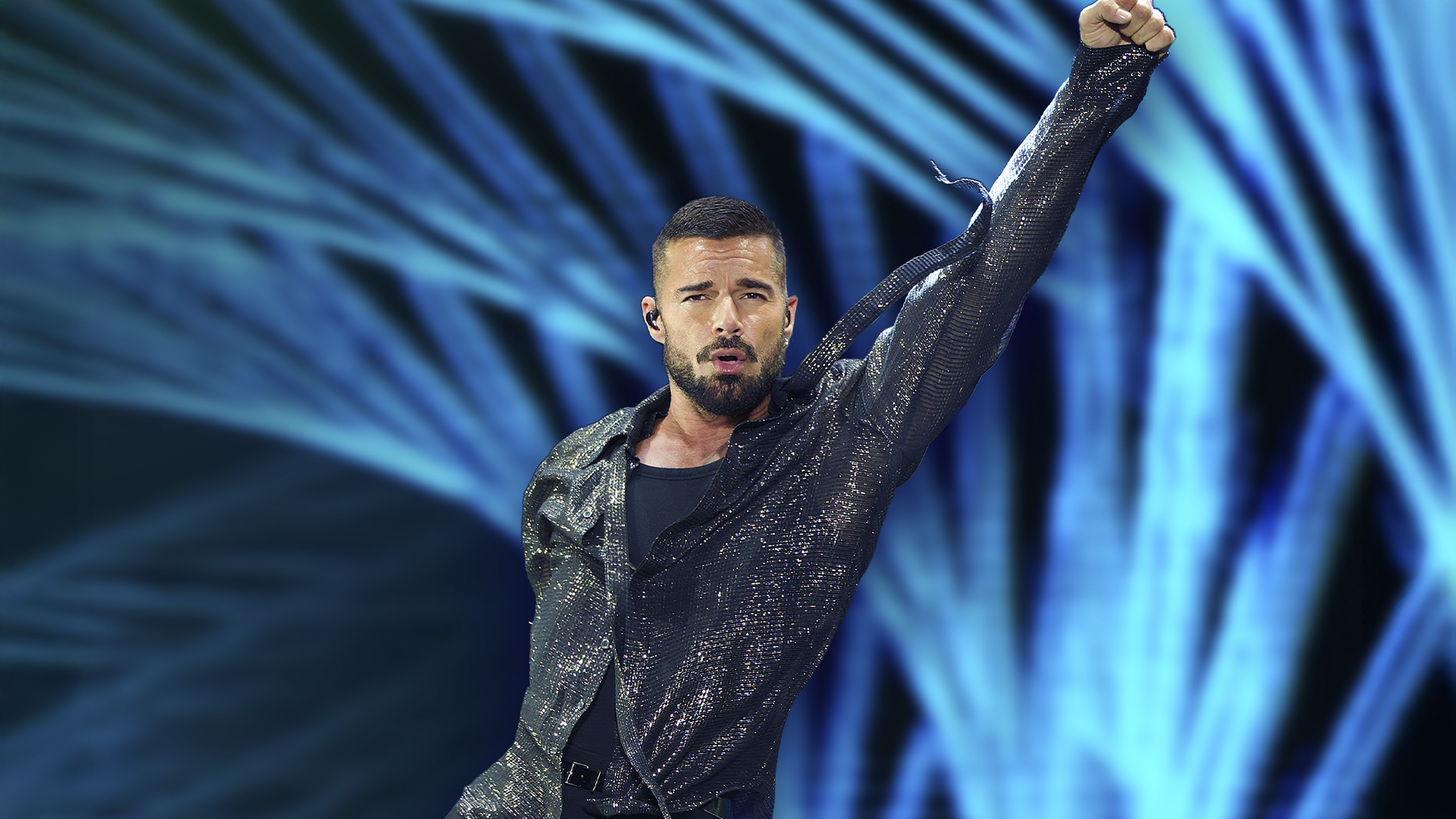 Рики Мартин