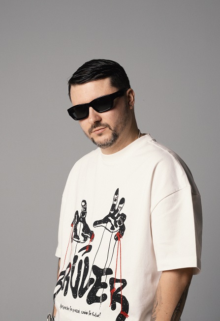 DJ KASHIN