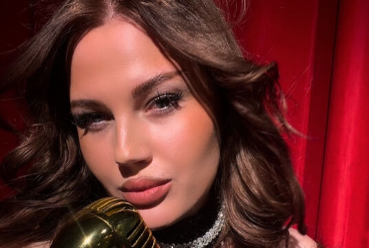 Christmas Jazz»: Рождественский концерт при свечах в старинном особняке с джазовой дивой Mareli