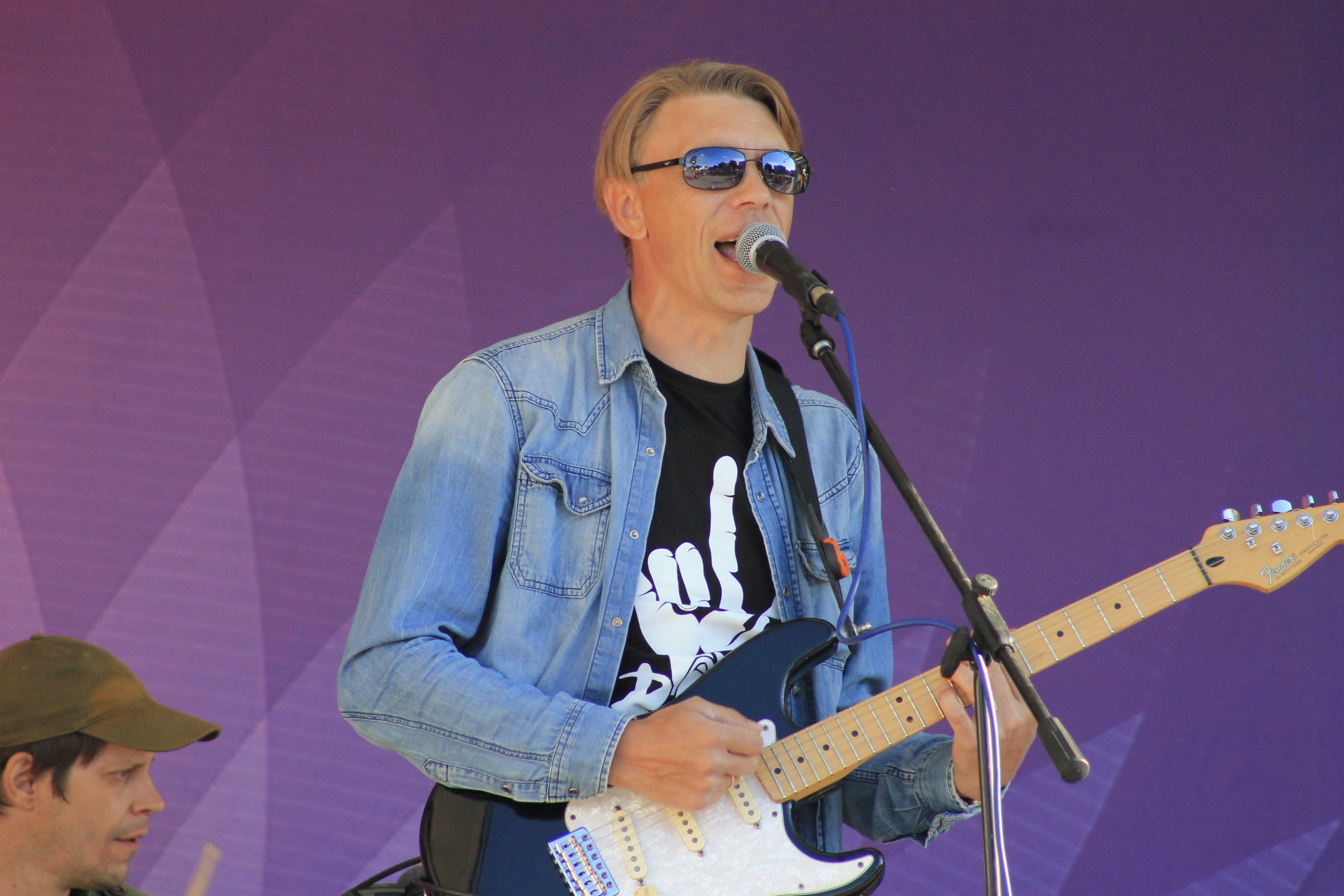 Иван-Кайф. Апрельские Тезисы