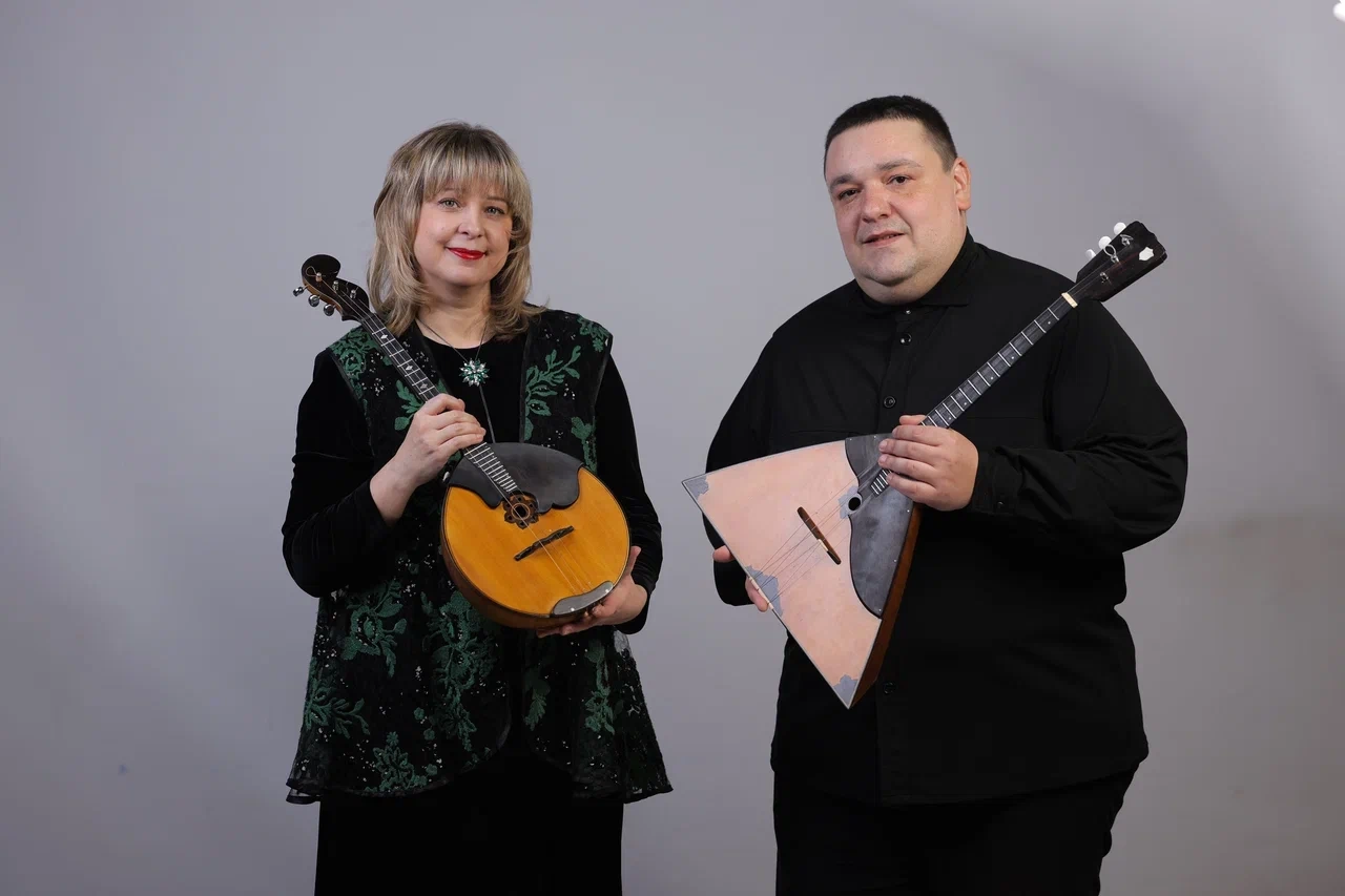 Оркестр «Малахит». И запели струны серебристые