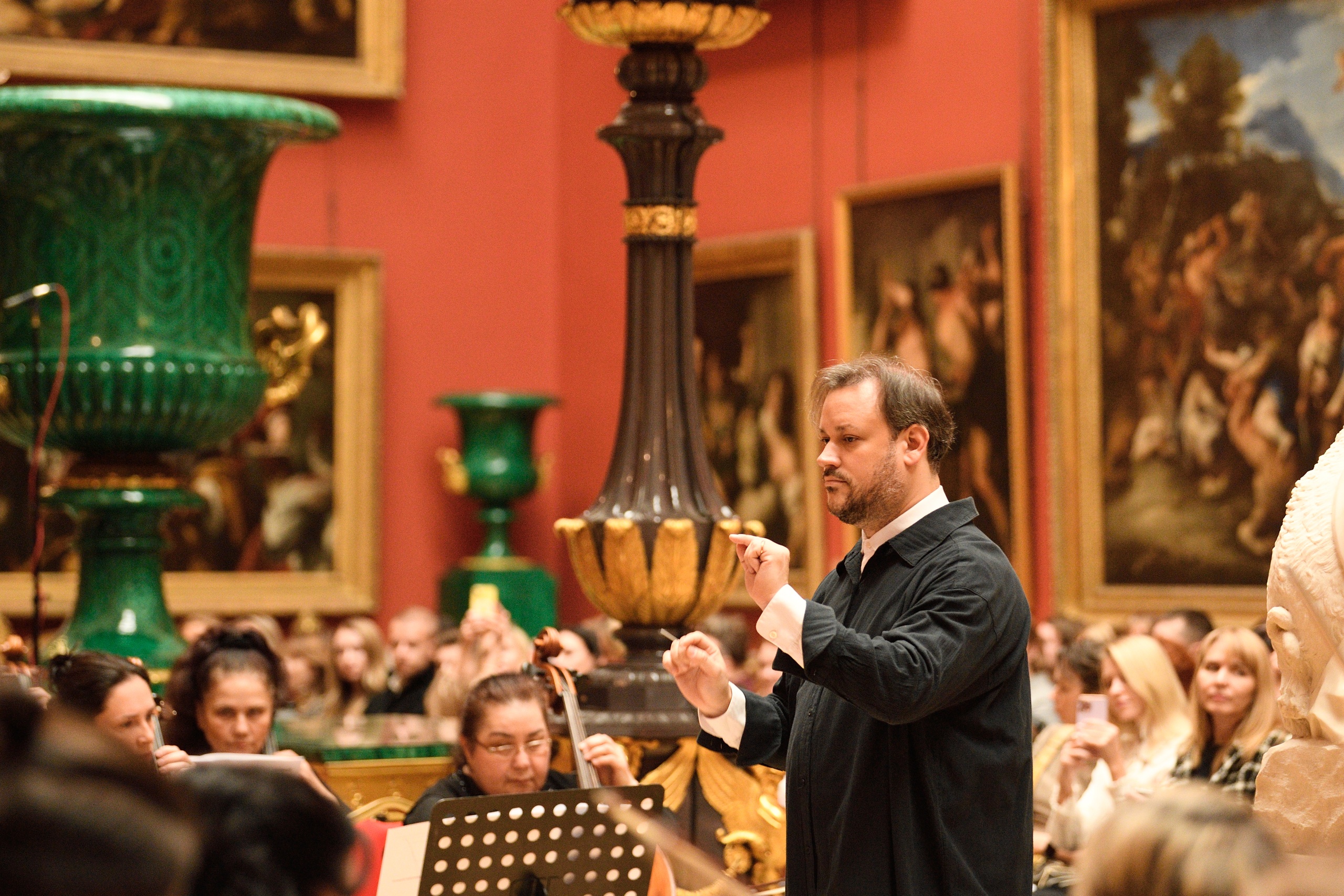 Чайковский. Театральные увертюры