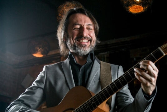 Концерт Ильдара Казаханова (гитара) и его ансамбля «Петербургские мотивы»