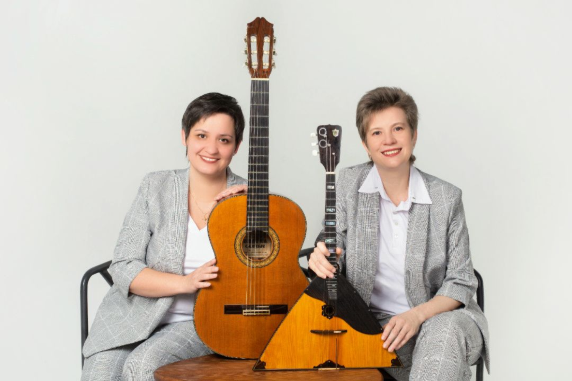 Вера Макарова и Татьяна Пузырева. Волшебных струн очарованье