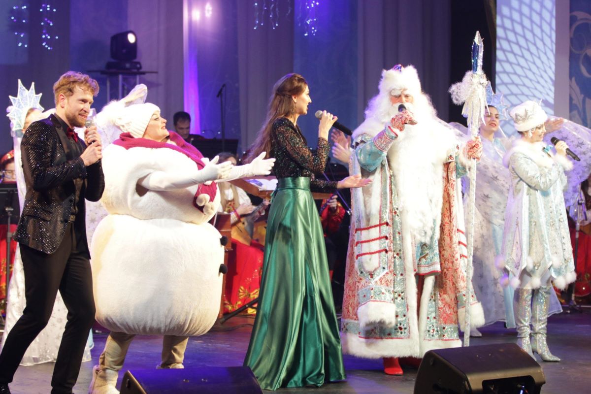 Большой новогодний концерт