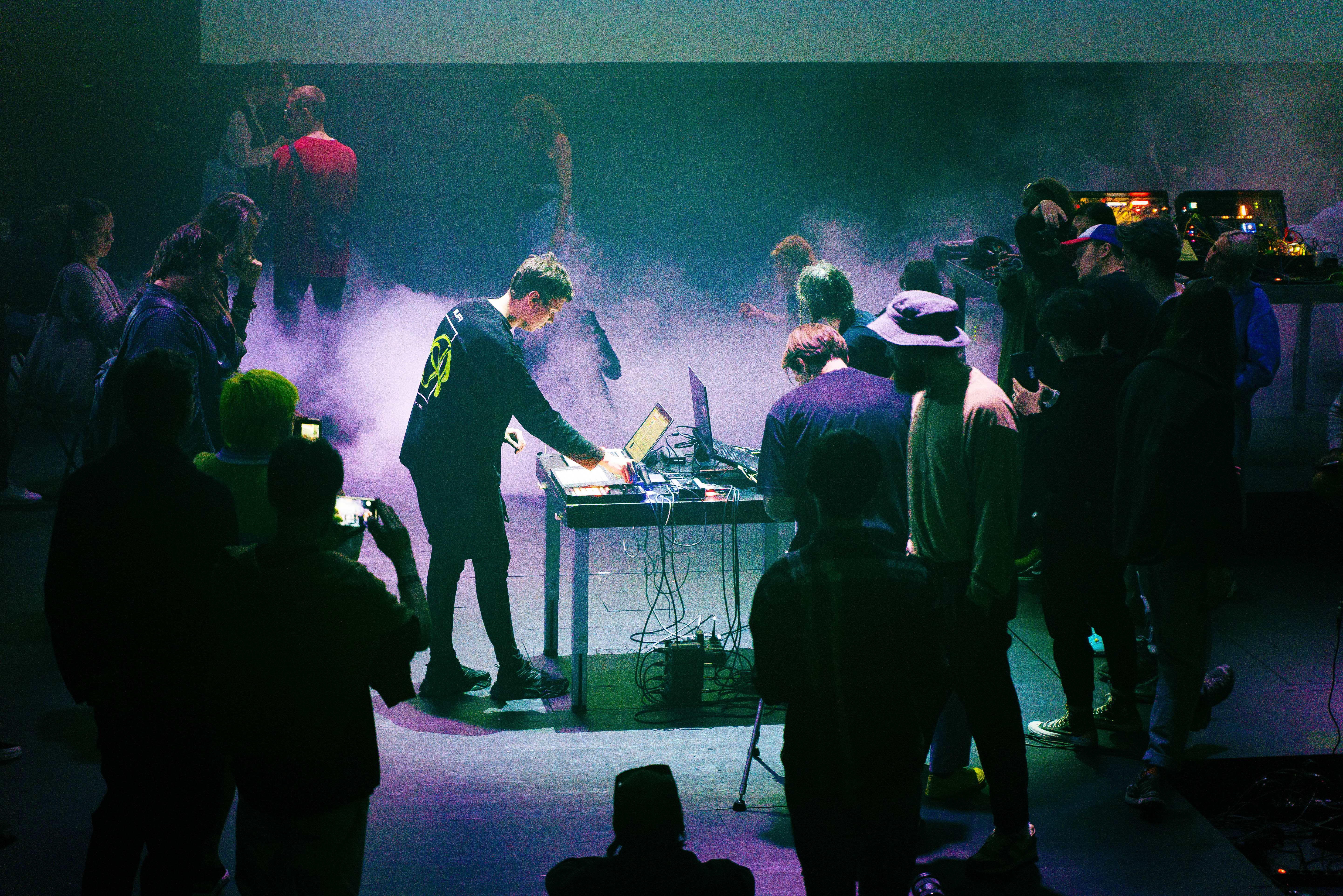 Noiseroom. Дуализм