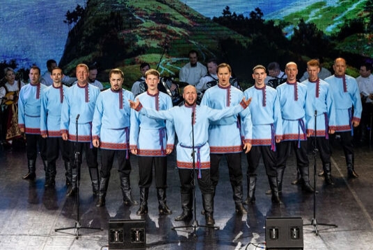 Концерт государственного академического Волжского русского народного хора им. П.М.Милославова