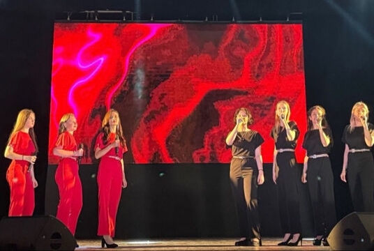 Сквозь время и мелодии