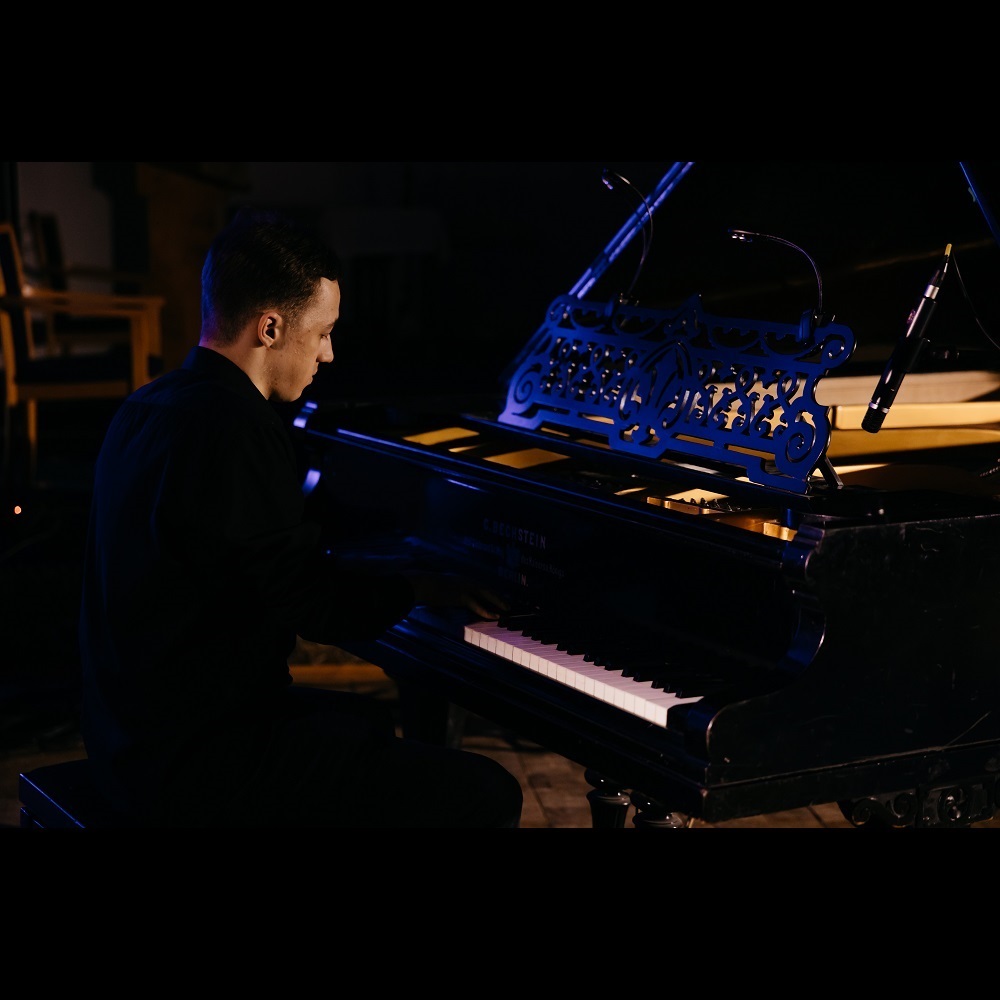 Рояль-орган шоу: Раймонд Паулс